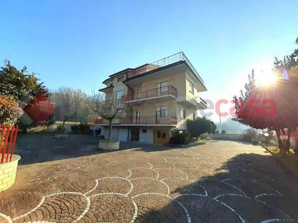 Foto Appartamento in affitto a Cervaro
