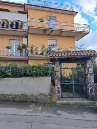 Foto Appartamento in affitto a Cervaro