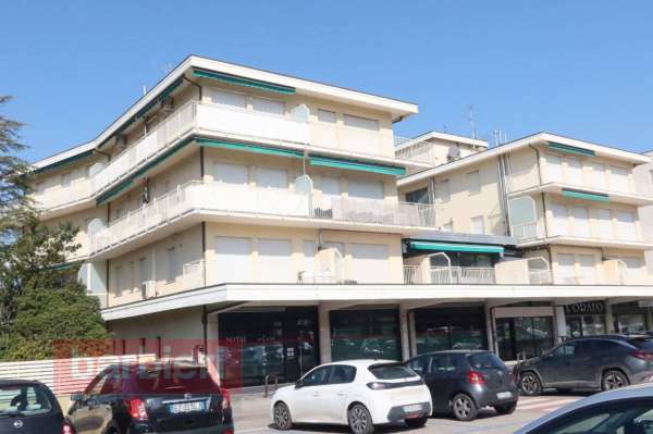 Foto Appartamento in affitto a Cervia