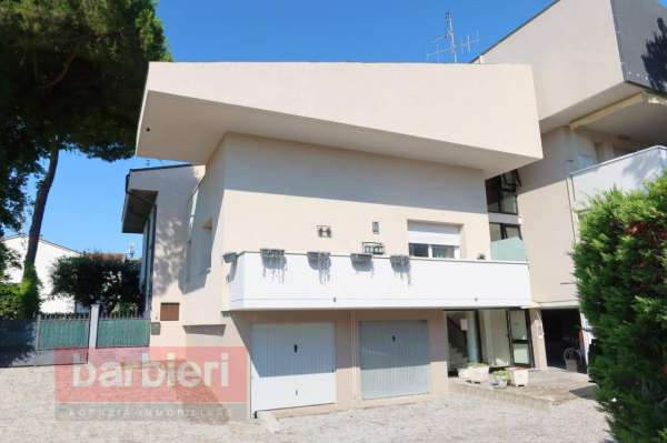 Foto Appartamento in affitto a Cervia