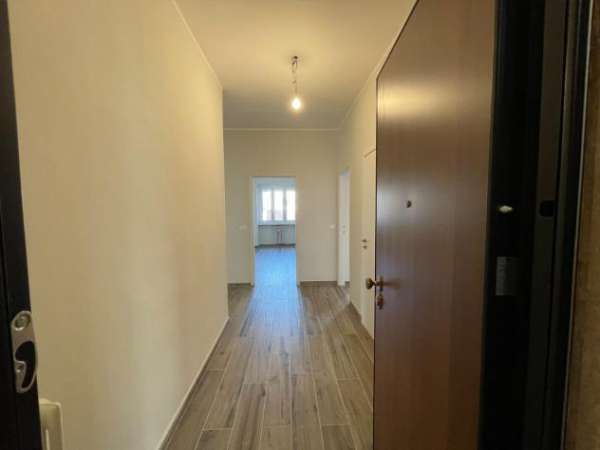 Foto Appartamento in affitto a Chieri - 4 locali 105mq