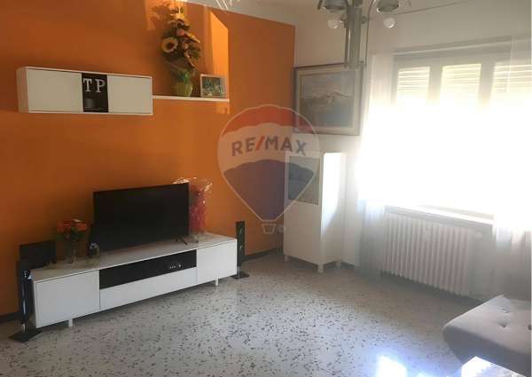Foto Appartamento in affitto a Chivasso