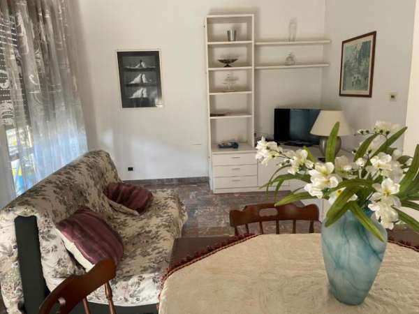 Foto Appartamento in affitto a Cinquale - Montignoso 55 mq  Rif: 1035494