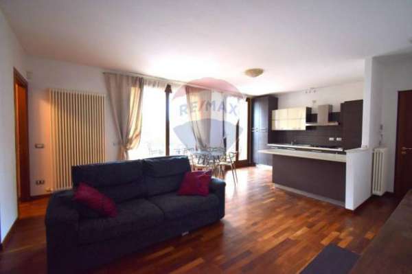 Foto Appartamento in affitto a Collecchio - 3 locali 90mq