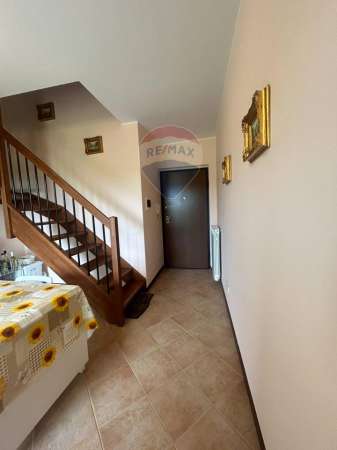 Foto Appartamento in affitto a Colognola Ai Colli