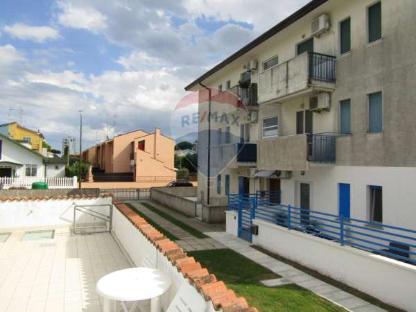 Foto Appartamento in affitto a Comacchio