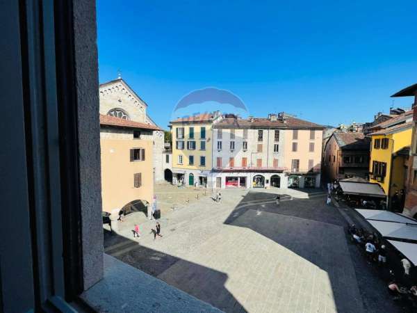 Foto Appartamento in affitto a Como