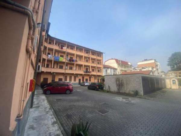 Foto Appartamento in affitto a Cusano Milanino - 2 locali 45mq