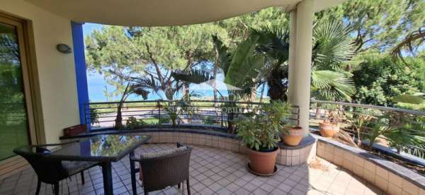 Foto Appartamento in Affitto a Desenzano del Garda Desenzano del Garda - Centro
