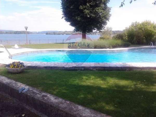 Foto Appartamento in affitto a Dormelletto