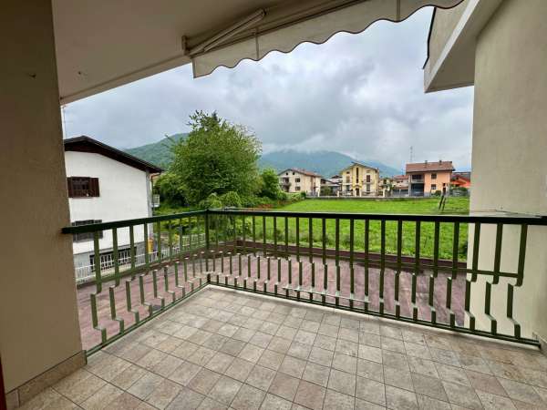 Foto Appartamento in affitto a Dronero