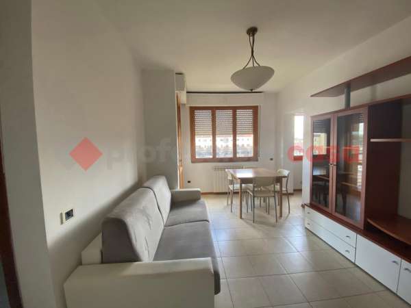 Foto Appartamento in affitto a Empoli