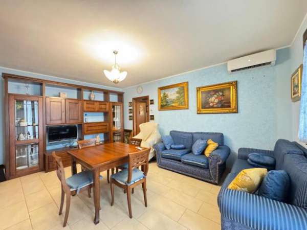 Foto Appartamento in affitto a Empoli 50 mq  Rif: 1336998