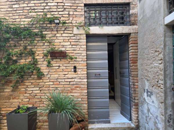 Foto Appartamento in affitto a Fano