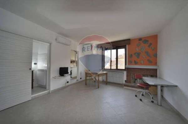 Foto Appartamento in affitto a Ferrara - 1 locale 48mq