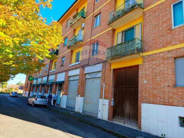 Foto Appartamento in affitto a Ferrara