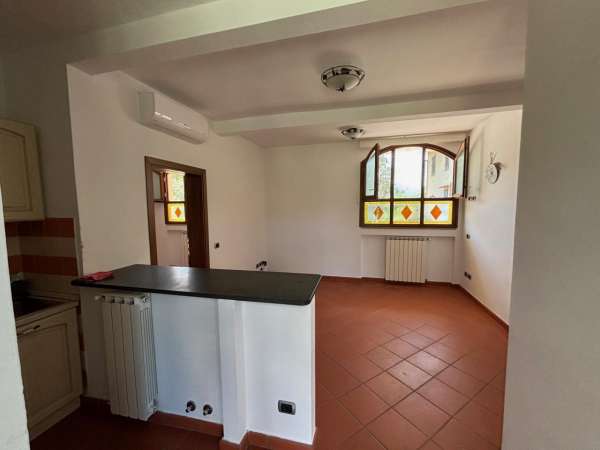 Foto Appartamento in affitto a Fiesole