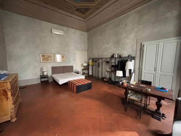 Foto Appartamento in affitto a Firenze - 5 locali 110mq