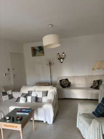 Foto Appartamento in affitto a Firenze