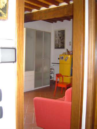 Foto Appartamento in Affitto a Firenze VIA DI SCANDICCI