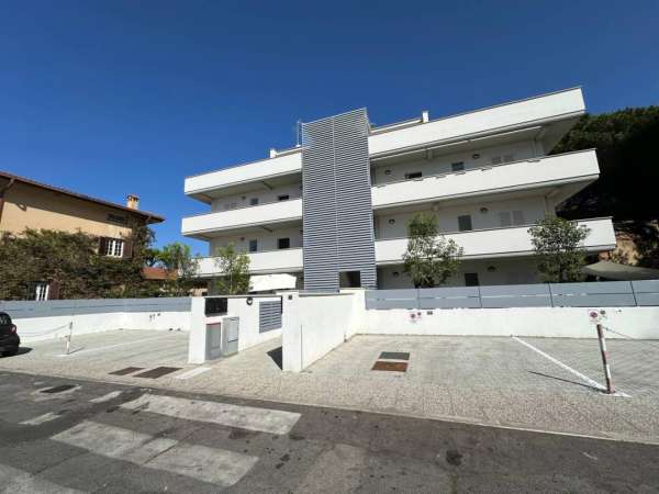 Foto Appartamento in affitto a Fiumicino