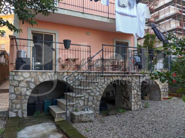 Foto Appartamento in affitto a Gaeta