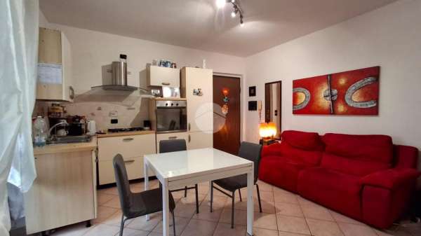 Foto Appartamento in affitto a Gassino Torinese