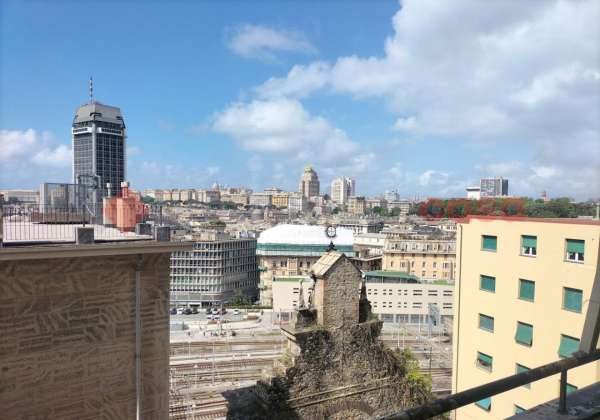 Foto Appartamento in affitto a Genova