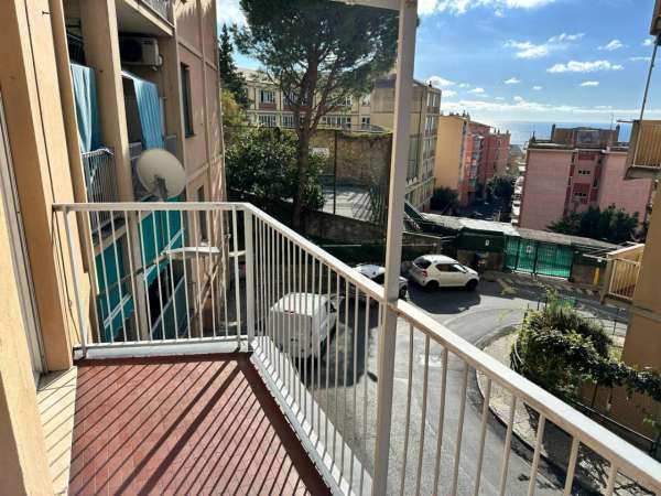 Foto Appartamento in affitto a Genova