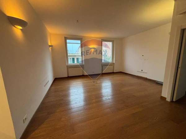 Foto Appartamento in affitto a Genova