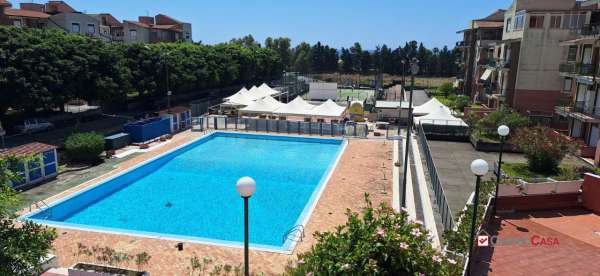 Foto Appartamento in affitto a Giardini Naxos