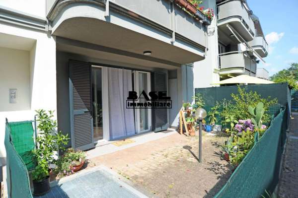 Foto Appartamento in affitto a Guanzate