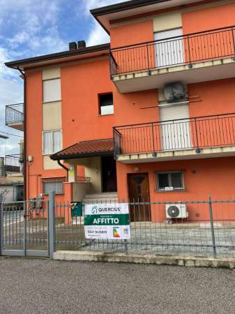 Foto Appartamento in affitto a Jesolo