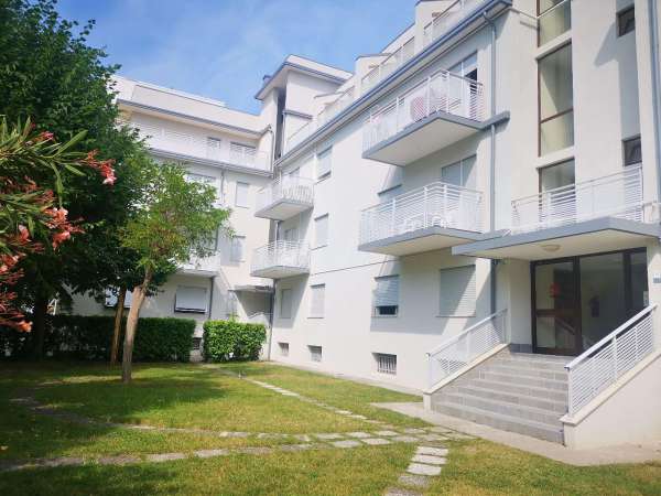 Foto Appartamento in affitto a Jesolo