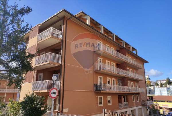 Foto Appartamento in affitto a L'Aquila