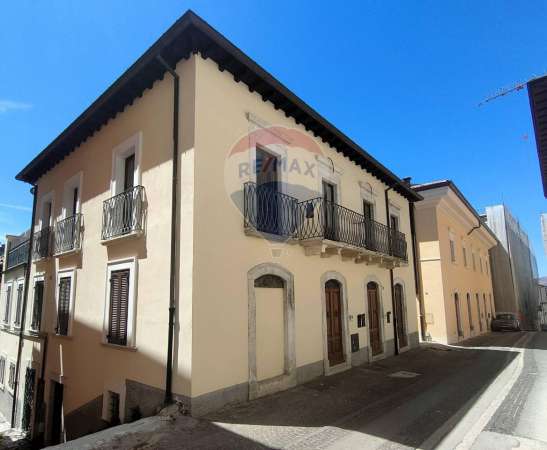 Foto Appartamento in affitto a L'Aquila