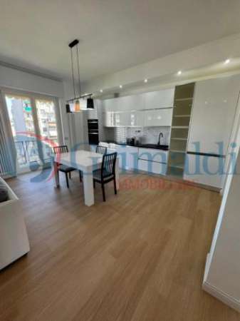 Foto Appartamento in affitto a La Spezia - 4 locali 110mq