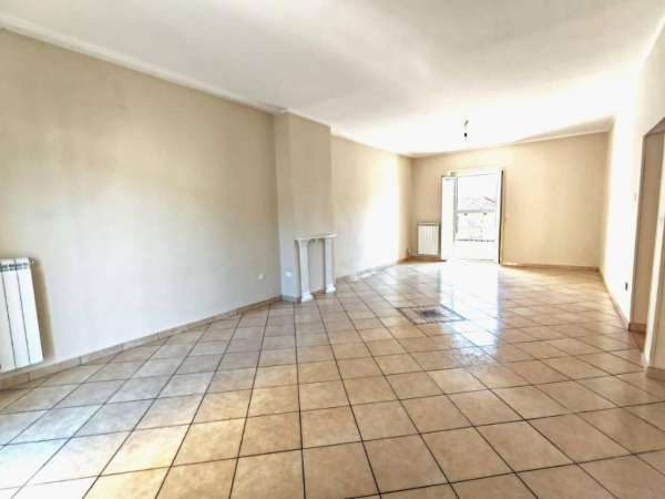 Foto Appartamento in affitto a Lamezia Terme