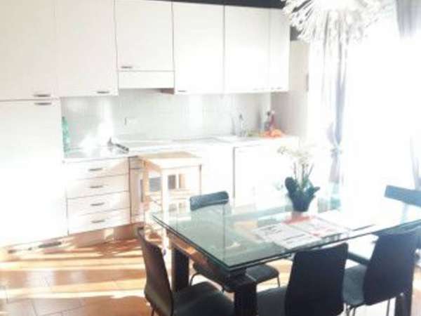 Foto Appartamento in affitto a Langhirano