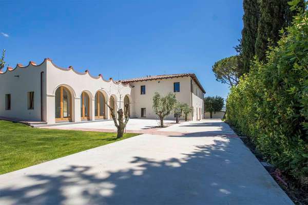 Foto Appartamento in affitto a Lastra A Signa