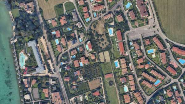 Foto Appartamento in Affitto a Lazise