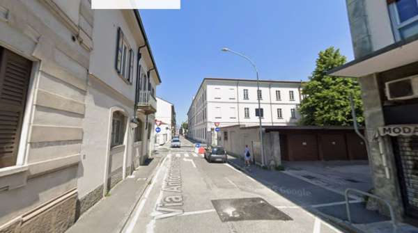 Foto Appartamento in affitto a Lecco