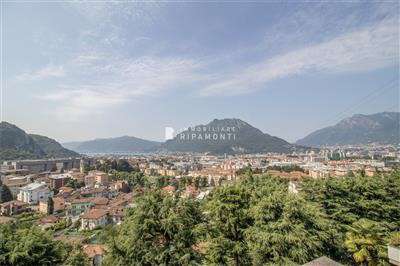 Foto Appartamento in Affitto a Lecco