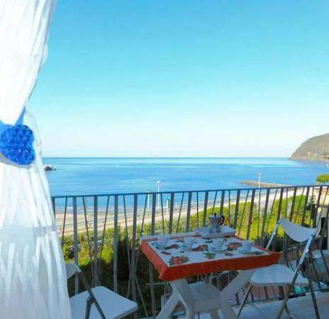 Foto Appartamento in affitto a Levanto