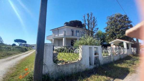Foto Appartamento in affitto a Lido di Camaiore - Camaiore 75 mq  Rif: 1309418