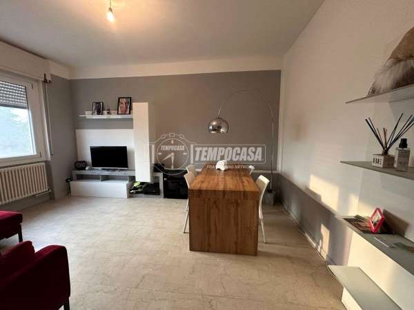 Foto Appartamento in affitto a Lipomo