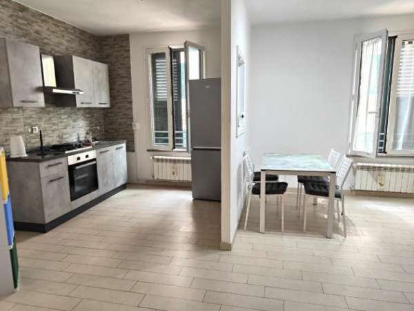 Foto Appartamento in affitto a Livorno 100 mq  Rif: 1367319