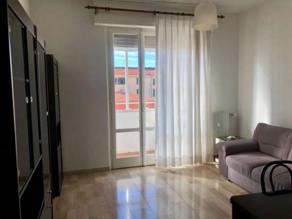Foto Appartamento in affitto a Livorno 90 mq  Rif: 1337256