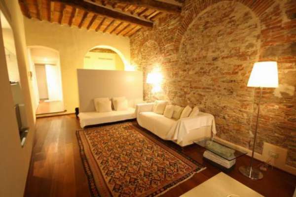 Foto Appartamento in affitto a Lucca 55 mq  Rif: 1007245