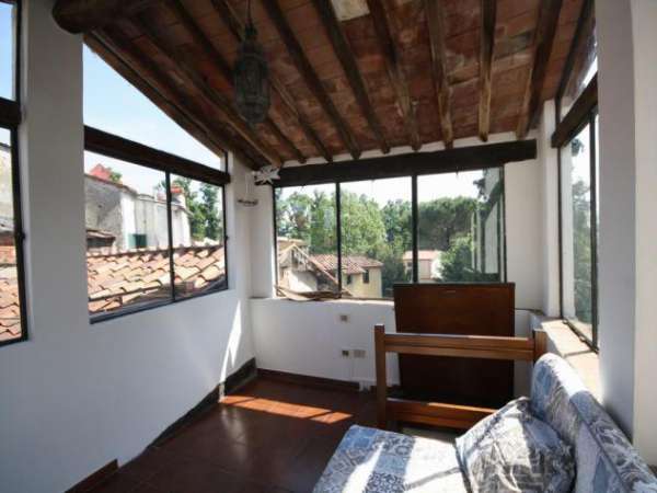 Foto Appartamento in affitto a Lucca 90 mq  Rif: 1353825